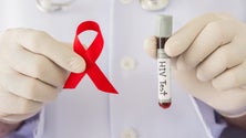 Imagem de 4 em cada 10 pessoas com HIV são alvo de discriminação social em Portugal (vídeo)