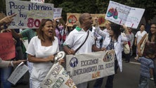 Imagem de Médicos e enfermeiros em protesto na Venezuela