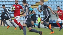 Imagem de Clemente dá vitória nos descontos
