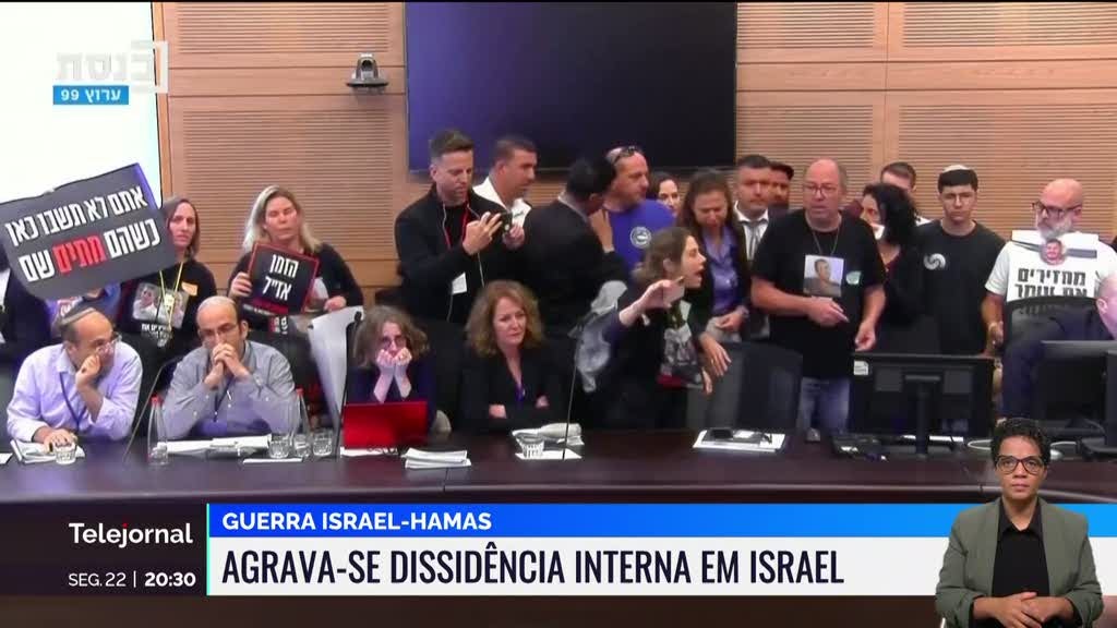 Familiares de reféns invadiram parlamento israelita