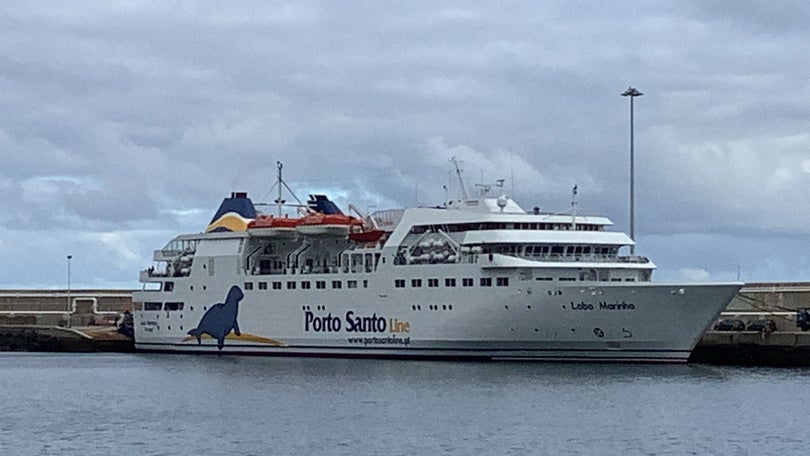 Imagem de Lobo Marinho não conseguiu atracar no Porto Santo