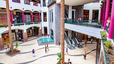 Imagem de Empregos nas áreas comerciais cresceram 3,8% de 2020 para 2021