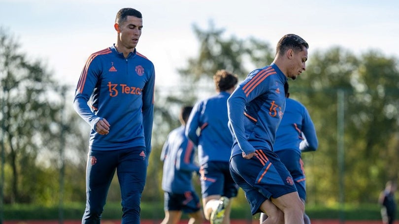 Imagem de Cristiano Ronaldo reintegrado nos trabalhos do Manchester United