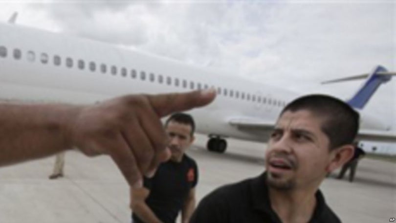 Imagem de 520 Portugueses em risco de deportação devido a programa de Trump
