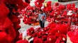 Muitos madeirenses assinalam o Dia dos Namorados com presentes (Vídeo)