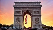 Imagem de Covid-19: França acima de 24.300 mortos