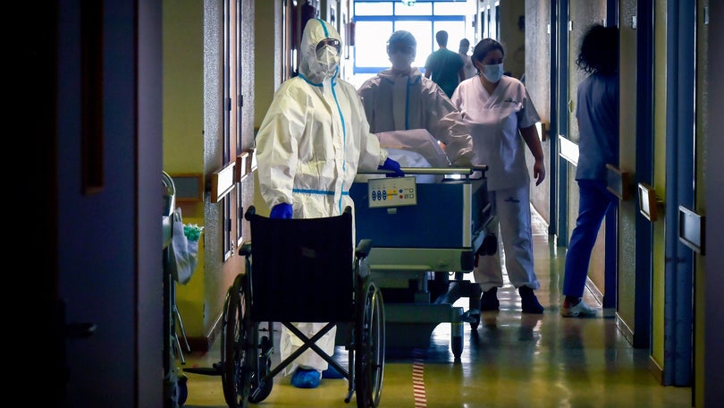 Imagem de Mais 19 mortes e menos internados