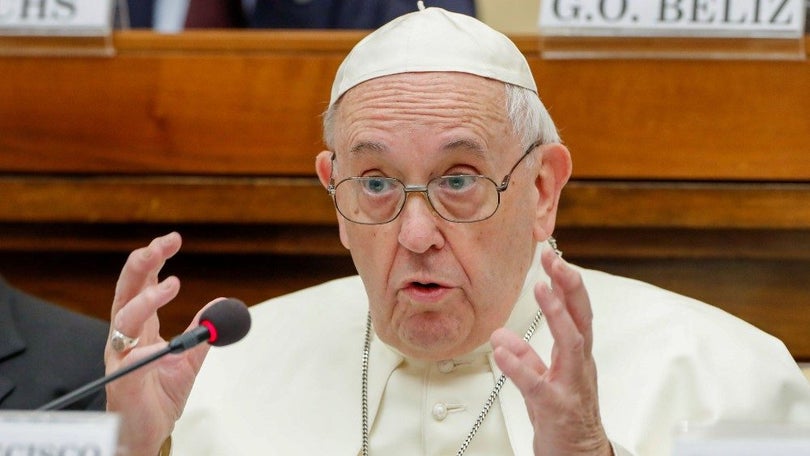 Imagem de Papa expressa dor por vítimas dos tumultos