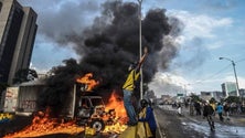 Imagem de Governantes portugueses visitam comunidades num clima de grande contestação nas ruas da Venezuela
