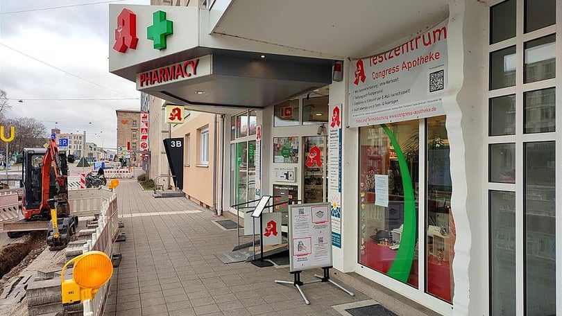 Homem faz reféns em farmácia na Alemanha e pede 1 milhão de euros
