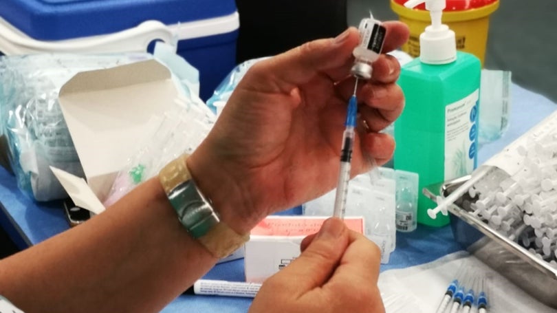 Madeira assina 50 mil segundas doses da vacina
