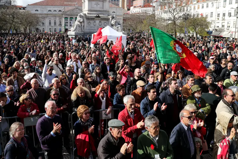 STOP anuncia grande manifestao para 25 de abril