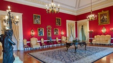 Imagem de Câmara do Funchal promove 50 funcionários