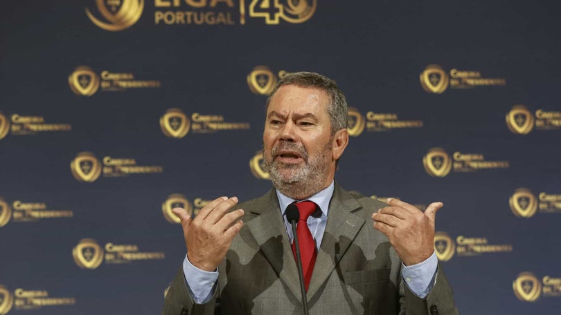 Imagem de “Alguns clubes de referência devem ser menos egoístas”