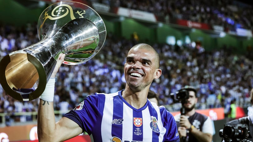 Imagem de Supertaça entre Benfica e FC Porto em 8 ou 9 de agosto