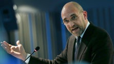 Imagem de Passos Coelho e Carlos Costa arrolados como testemunhas de Salgado