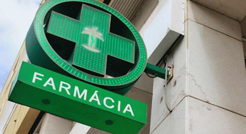 Farmácias e Ordem Médicos reúnem-se pela primeira vez em prol dos doentes e do SNS