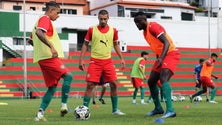 Imagem de Marítimo vence equipa secundária pela margem mínima