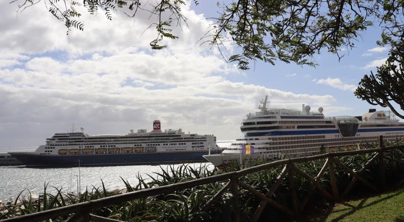 Porto do Funchal acolhe mais dois navios da rota da CAI