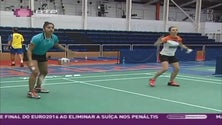Imagem de Atletas olímpicos de Badminton prepararam os próximos jogos num estágio internacional no pavilhão dos Prazeres