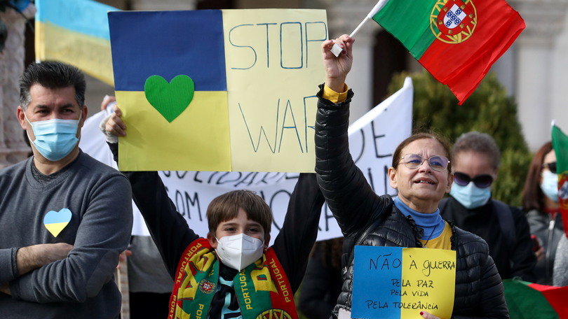 Imagem de Portugueses em Kiev aconselhados a sair com cautela ou a manterem-se abrigados