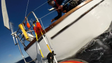 Força Aérea resgata velejadores que rumavam à Madeira