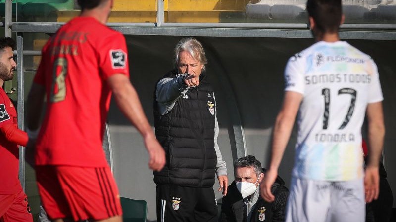 Imagem de APAF apresenta queixa contra Benfica, Jesus, Grimaldo e Otamendi