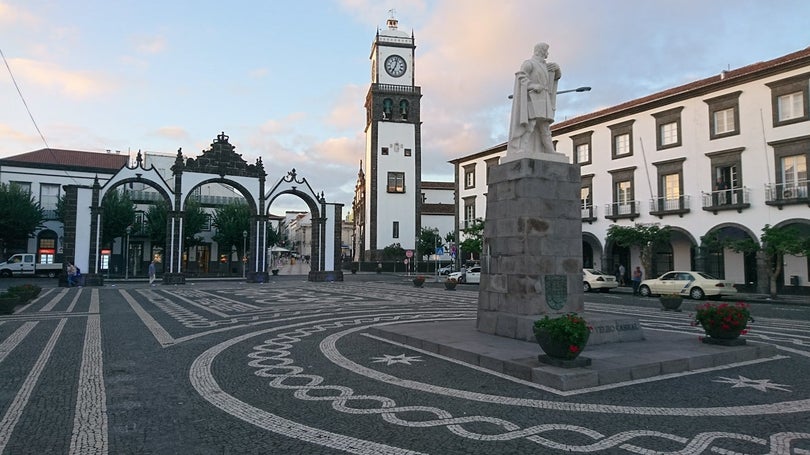 Agravar da pandemia faz subir risco no concelho de Ponta Delgada