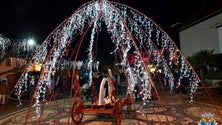 Centenas de lâmpadas para manter a tradição de Natal (Vídeo)