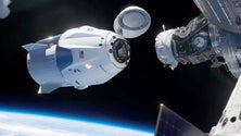 Imagem de Dragon acoplou com êxito na Estação Espacial
