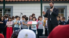 Imagem de Covid-19: Funchal abre processo de atribuição de manuais pela primeira vez online