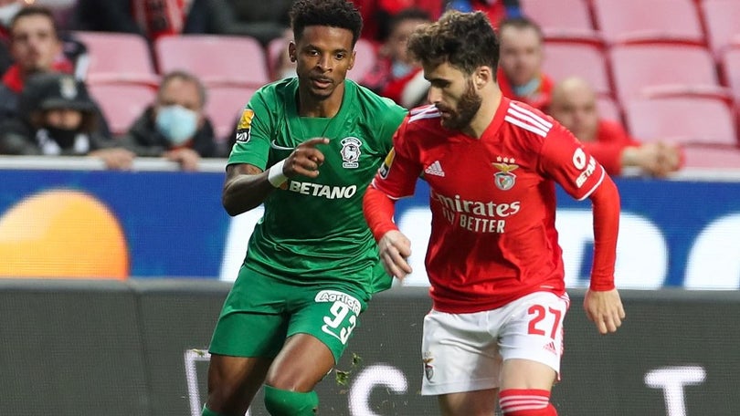 Imagem de Marítimo perde ao intervalo