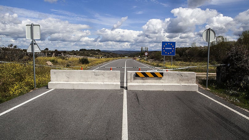 Imagem de Autarcas espanhóis de Badajoz querem encerrar postos fronteiriços com Portugal