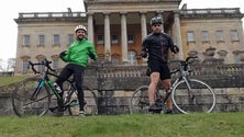 Imagem de Dois madeirenses vão pedalar até à Rússia