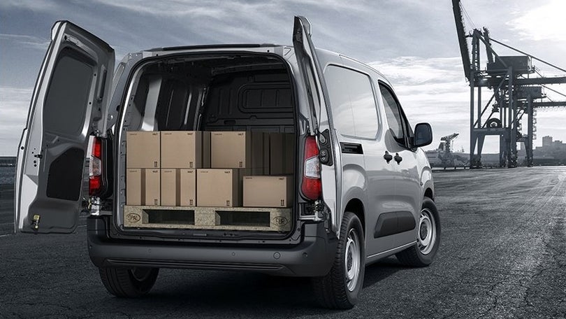 Imagem de Vendas de automóveis e cimento aumentam na Madeira