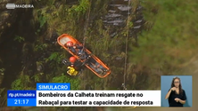 Imagem de Bombeiros da Calheta treinam resgate no Rabaçal para testar a capacidade de resposta (Vídeo)