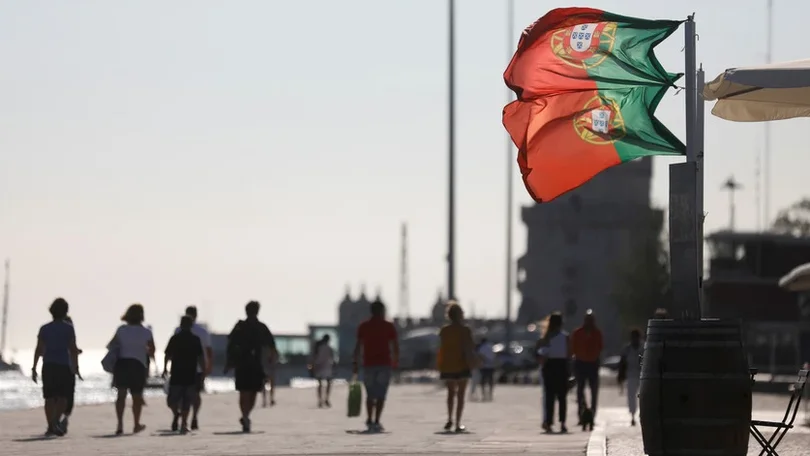 Imagem de População portuguesa diminuiu em 10 anos, mas número de agregados familiares aumentou