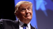 Imagem de Covid-19: Trump retira EUA da Organização Mundial de Saúde