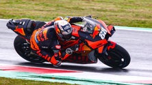 Miguel Oliveira cai na prova do Mundial de velocidade de motociclismo