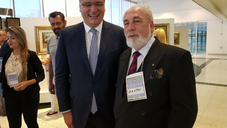 Imagem de PRESENTE PARA BRASÍLIA NO DIA DE SEU ANIVERSÁRIO por
    José Carlos Gentili
PRESENTE PARA BRASÍLIA NO DIA DE SEU ANIVERSÁRIO por
    José Carlos Gentili