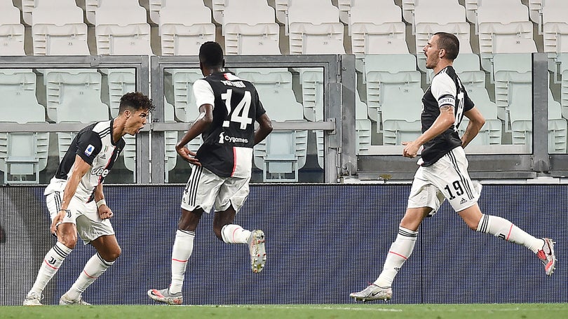 Imagem de Dois golos de penálti de Ronaldo garantem empate da Juventus