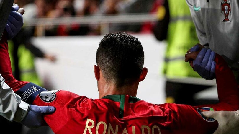 Ronaldo sofreu lesão sem gravidade na coxa direita