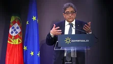 Imagem de Investigadores defendem que Governo não deve deixar cair o Ministério do Mar