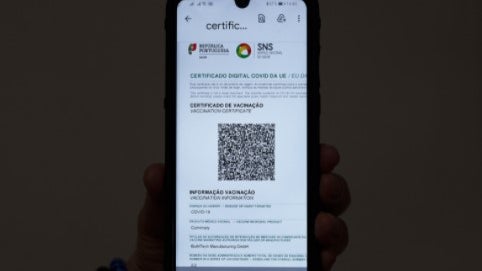 Ministério desaconselha app para emitir certificados