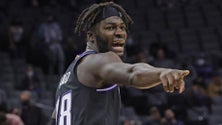 Imagem de Neemias Queta marca 19 pontos no triunfo dos Stockton Kings