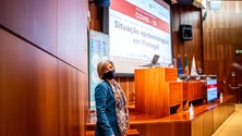 Imagem de Ministra preocupada com «relaxamento»