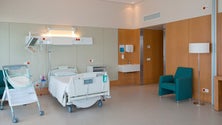 Imagem de Doentes internados nas unidades de saúde voltam a receber visitas (Vídeo)