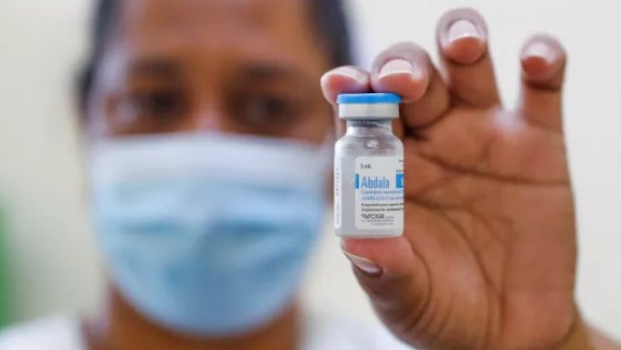 Venezuela recebe primeiro lote de vacinas cubanas