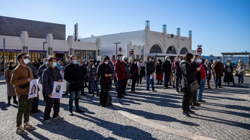 Manifestação pela regularização de vínculos precários