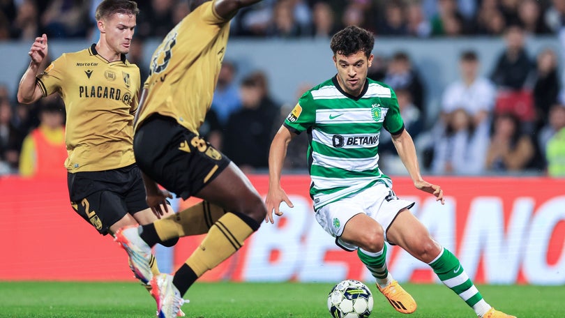 Imagem de Sporting regressa aos triunfos ao bater o  Guimarães